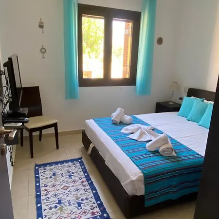 Myrtle - Morfi Village Holiday home *